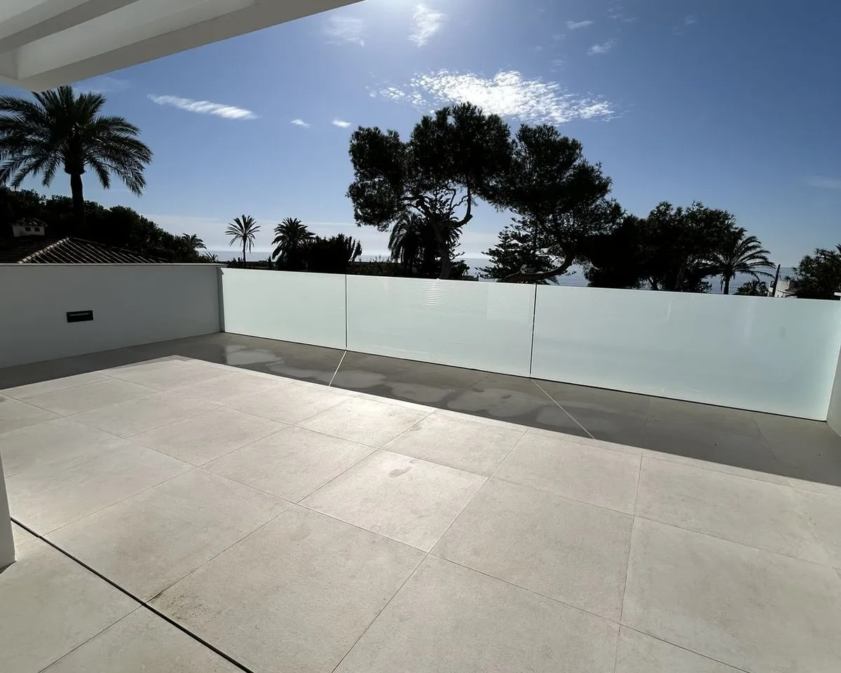 6eb11f0a-e8a1-469f-b66b-e957b0489831