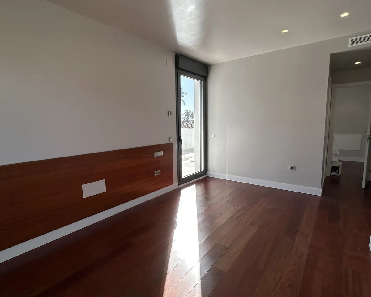 b78661a2-a732-425f-a40e-360229421ba1