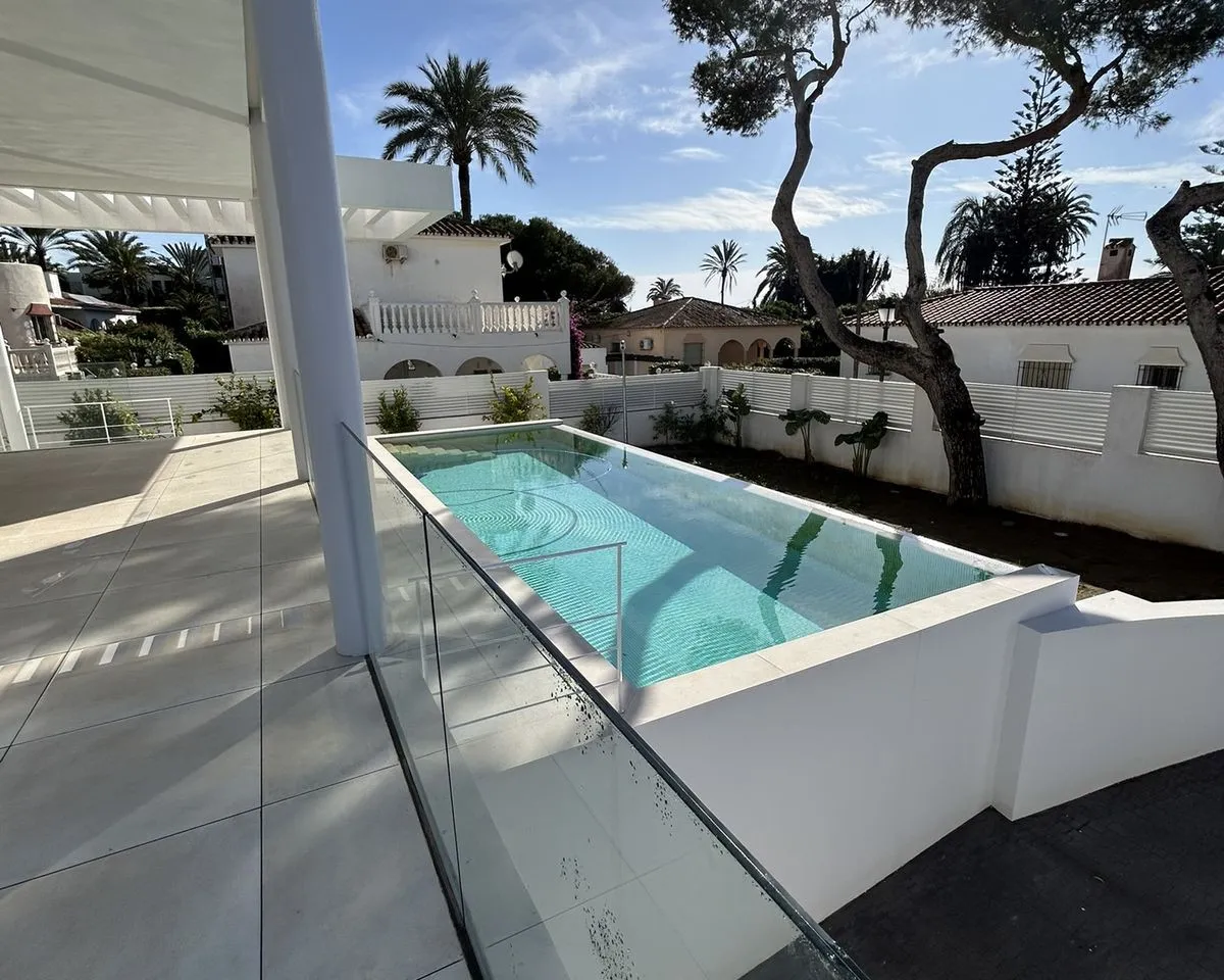 c01a0c3b-9edc-47cd-91b0-19fad33f9d87