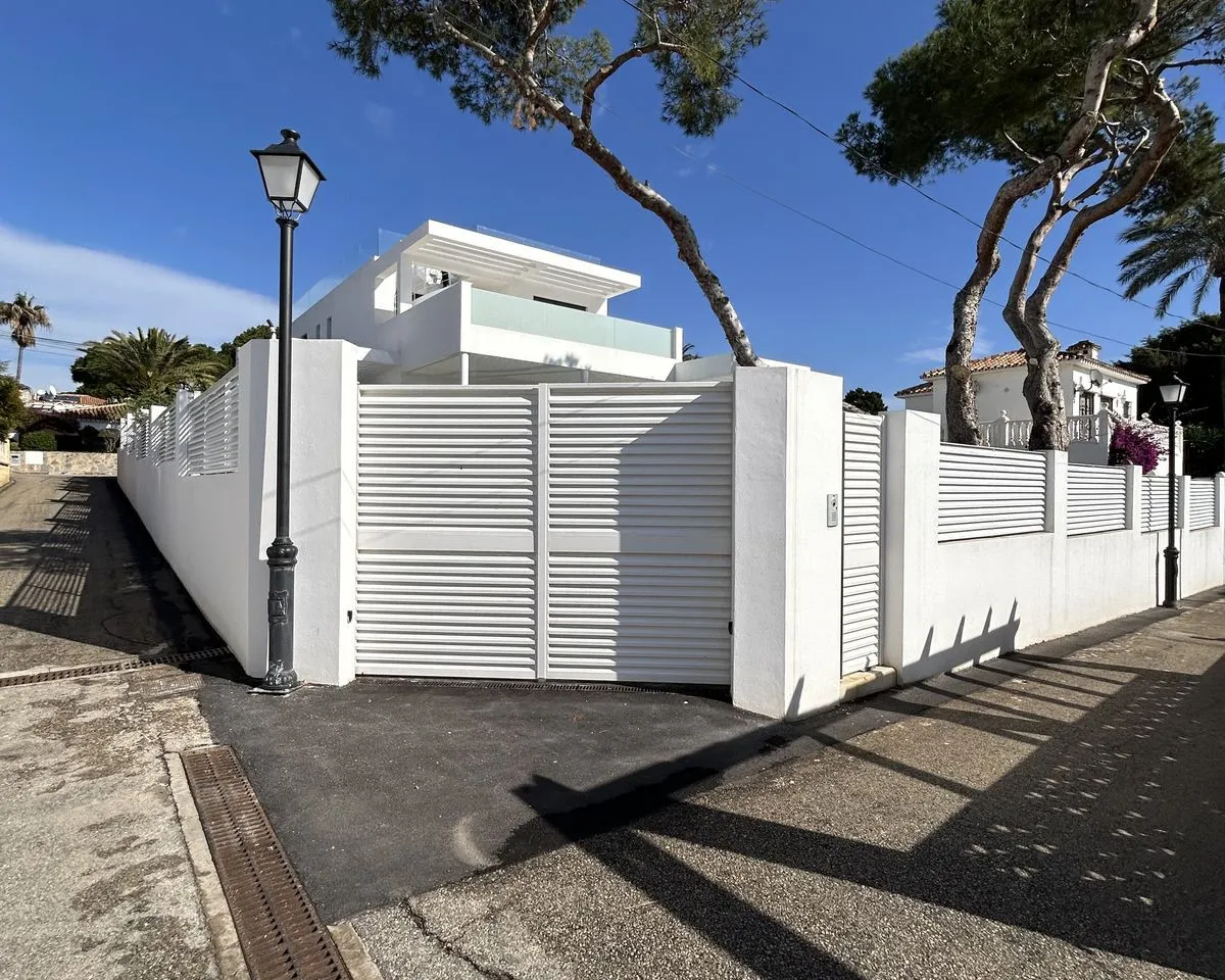 c1d7b428-1fc0-4575-be31-033c2be8183b