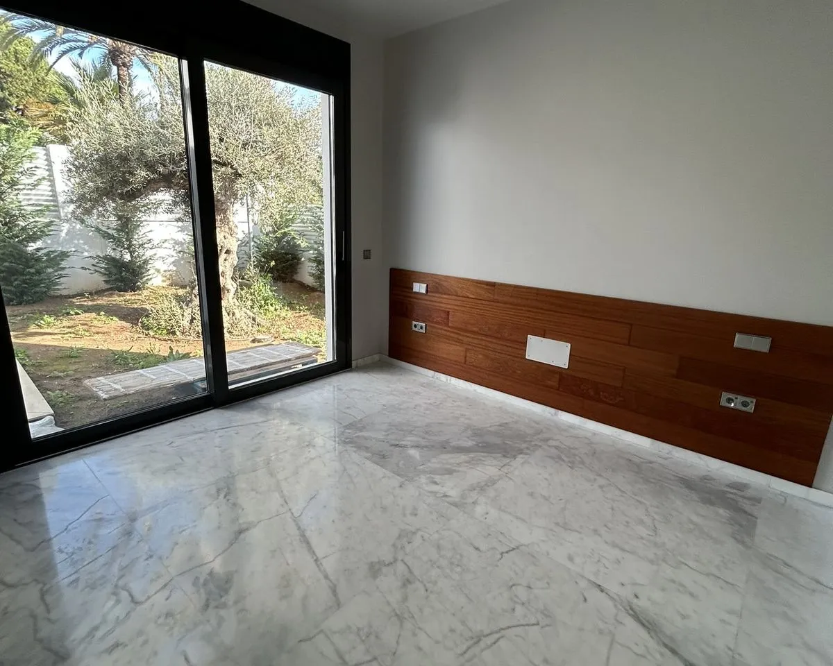 fa3ff4a2-1eb9-40df-8b9d-d335da09434f