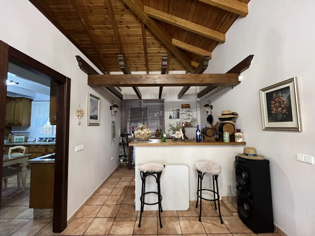 71d07471-f4d4-46e2-8558-97916749dd32