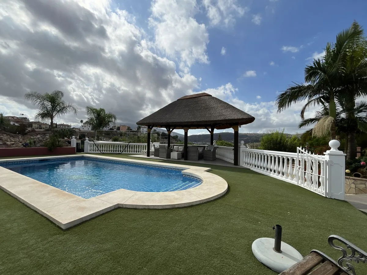 c2c7a9f4-47ad-41c4-970f-42c5c85f84a1