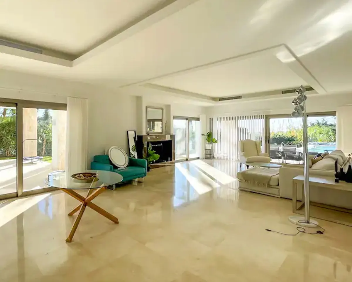 7e5a1589-4be3-4d34-abca-e67a894e6d8c