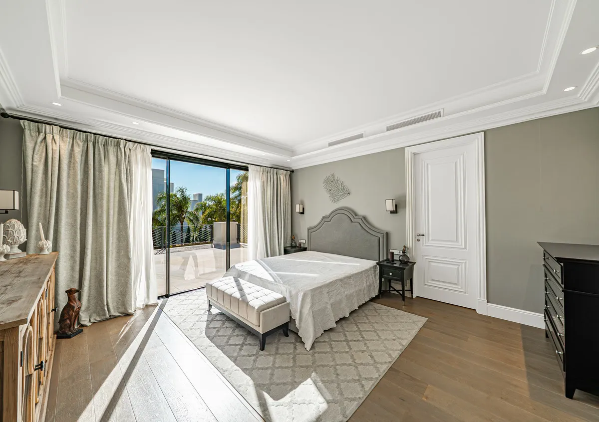 2ac50233-ac2f-4e2e-84d9-ec618567a7a7