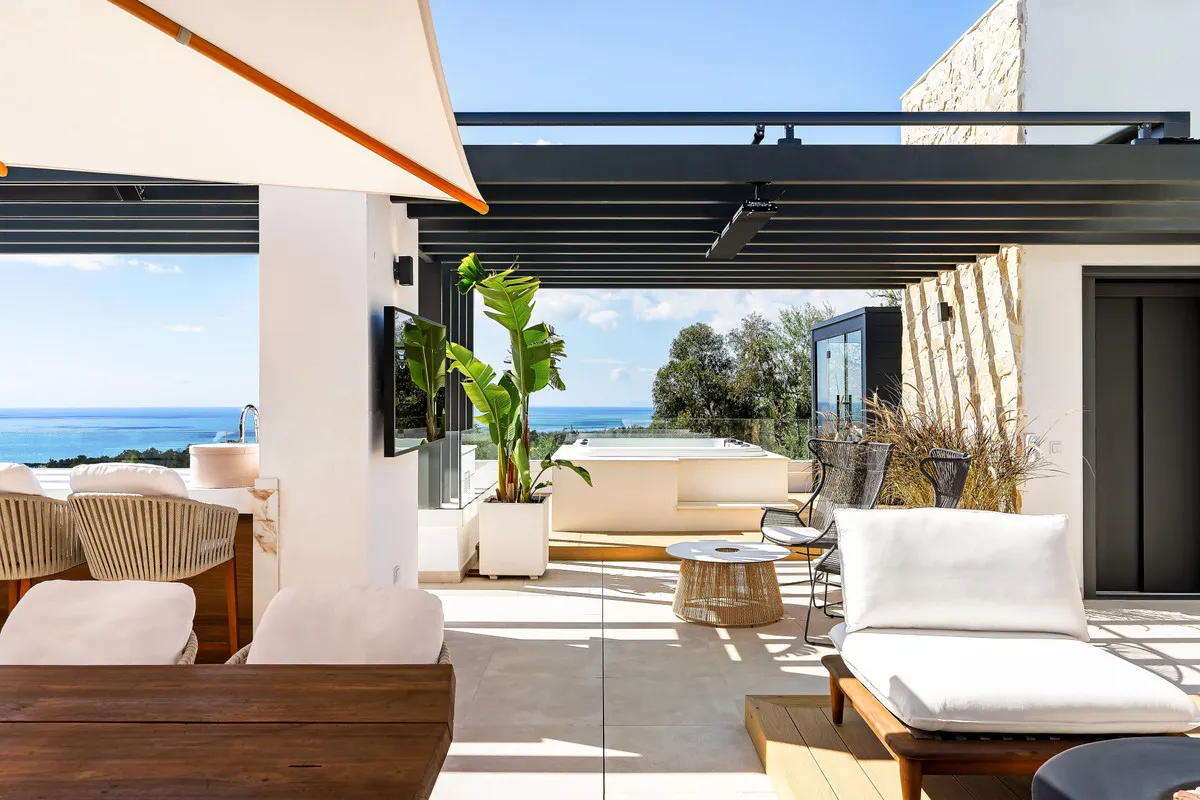 02e3255c-23a1-4f3c-943c-5ace4ed7c3af