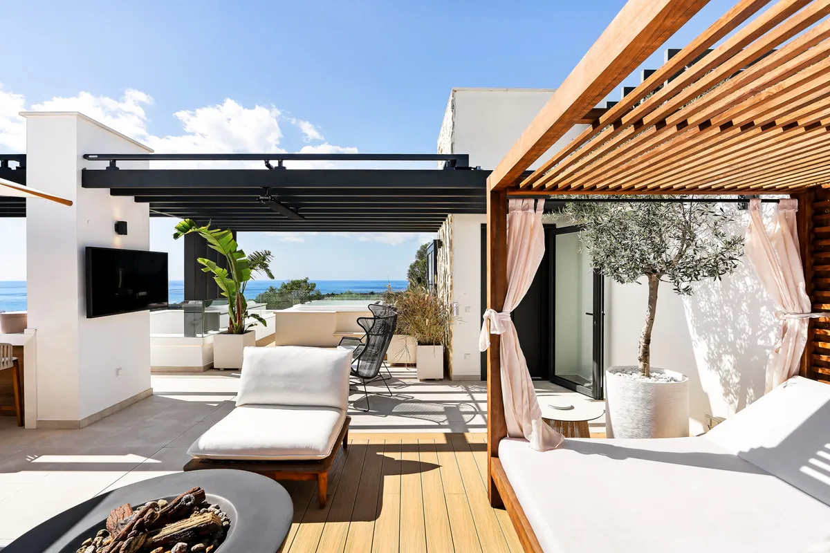 dbff432b-59f0-4fc7-9262-74e0f9aa7575