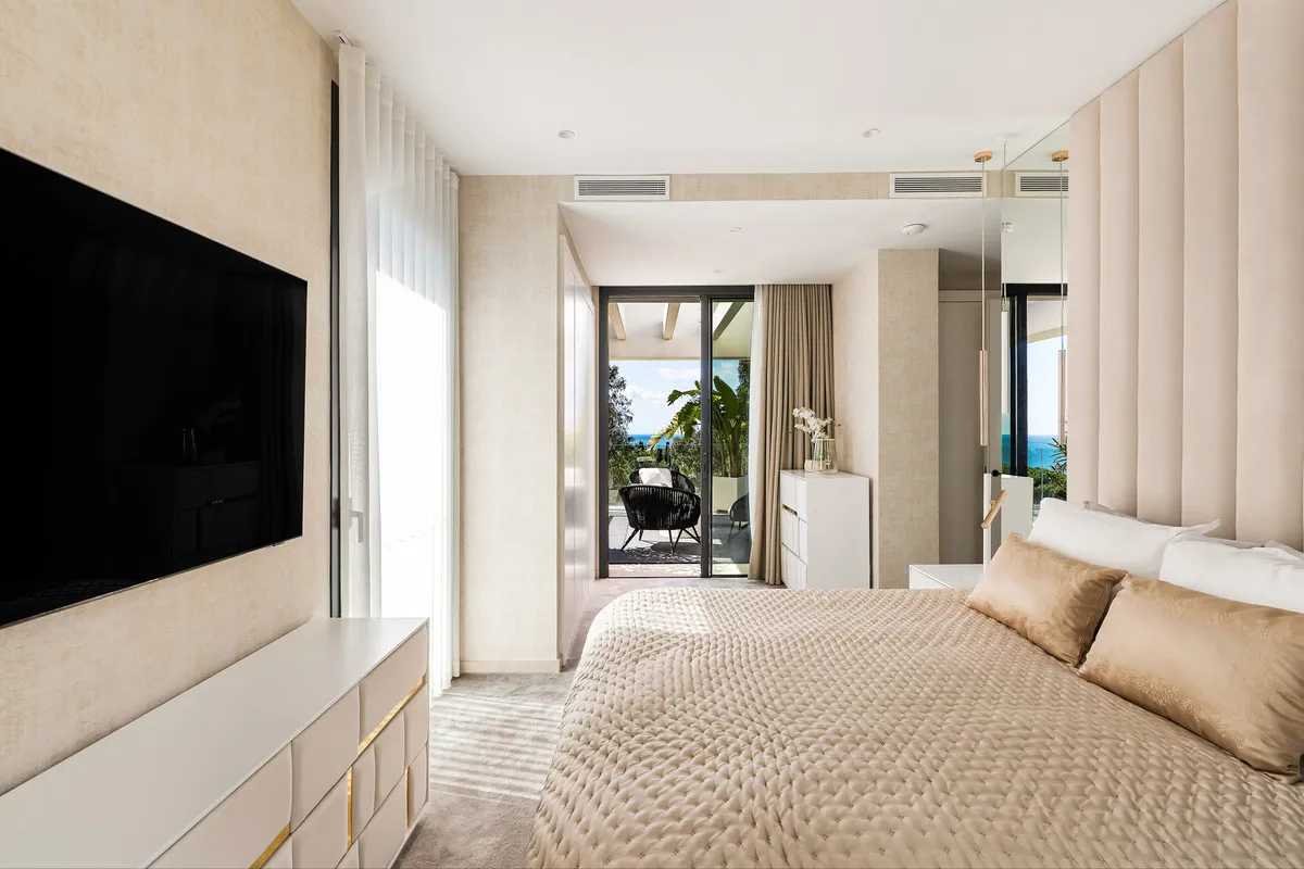 e7984c15-7bcf-4352-923f-b66feb97ba0b