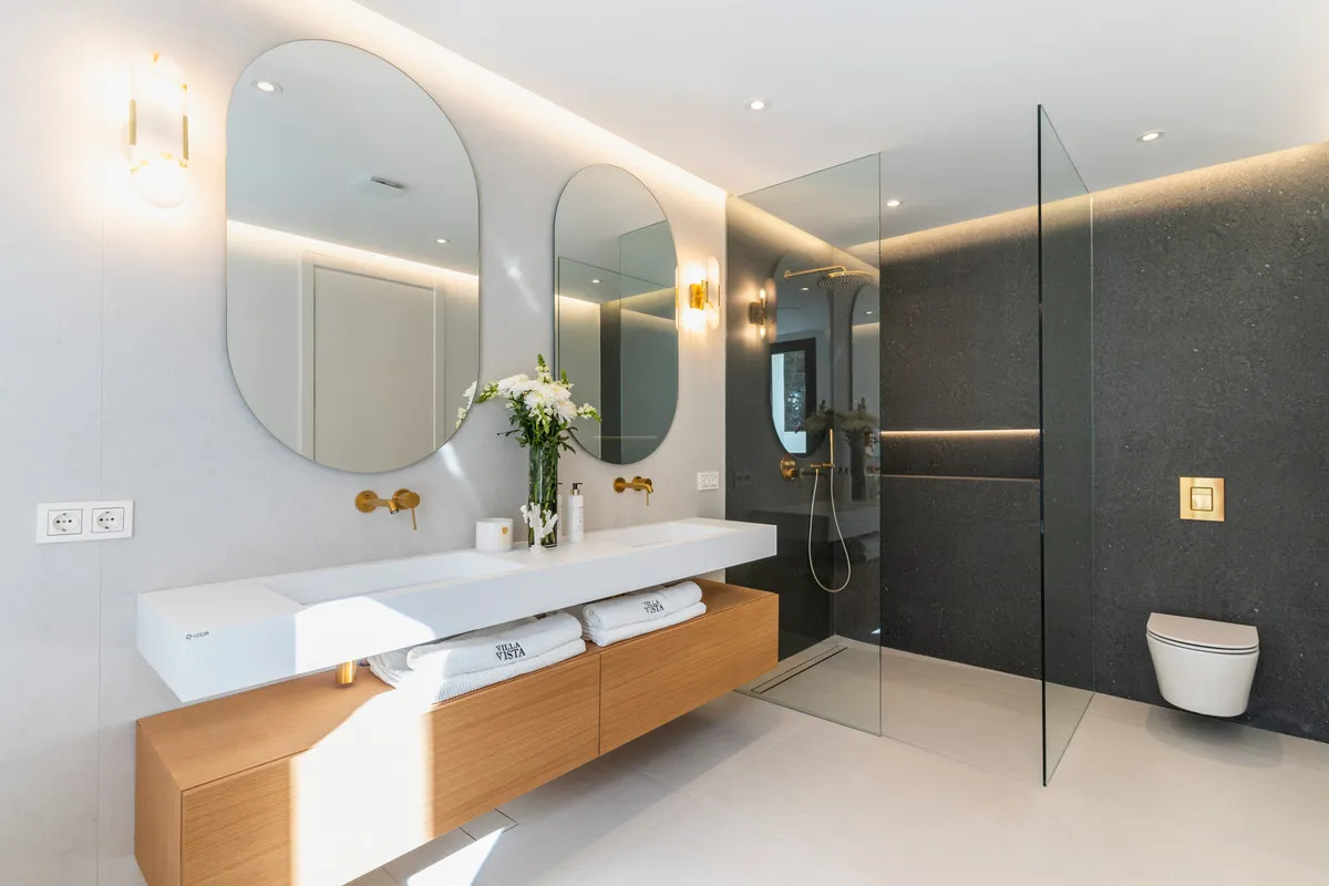 04614b9f-a6ad-4282-bfda-c7dbeb7e1ec5