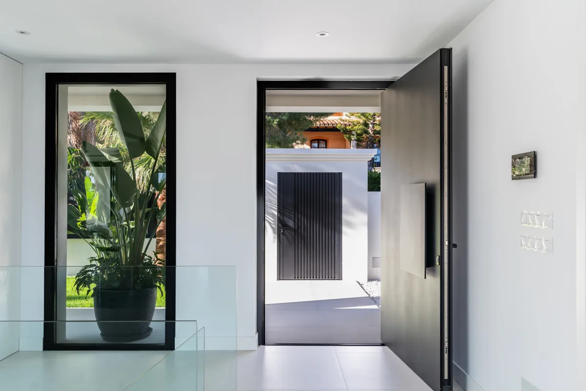 17ce6cf0-6d0a-404d-8fb0-083eb86396ba