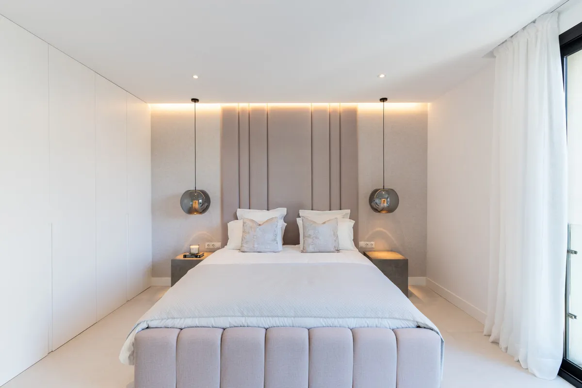 49eac72a-afa2-4228-b021-5e4c9452afe8