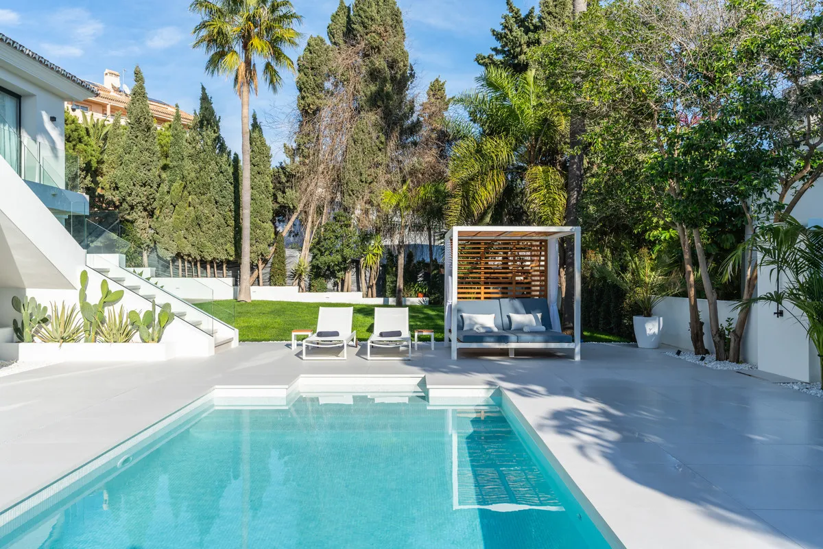 7b6ca43e-ea92-4612-9890-282ce688872b