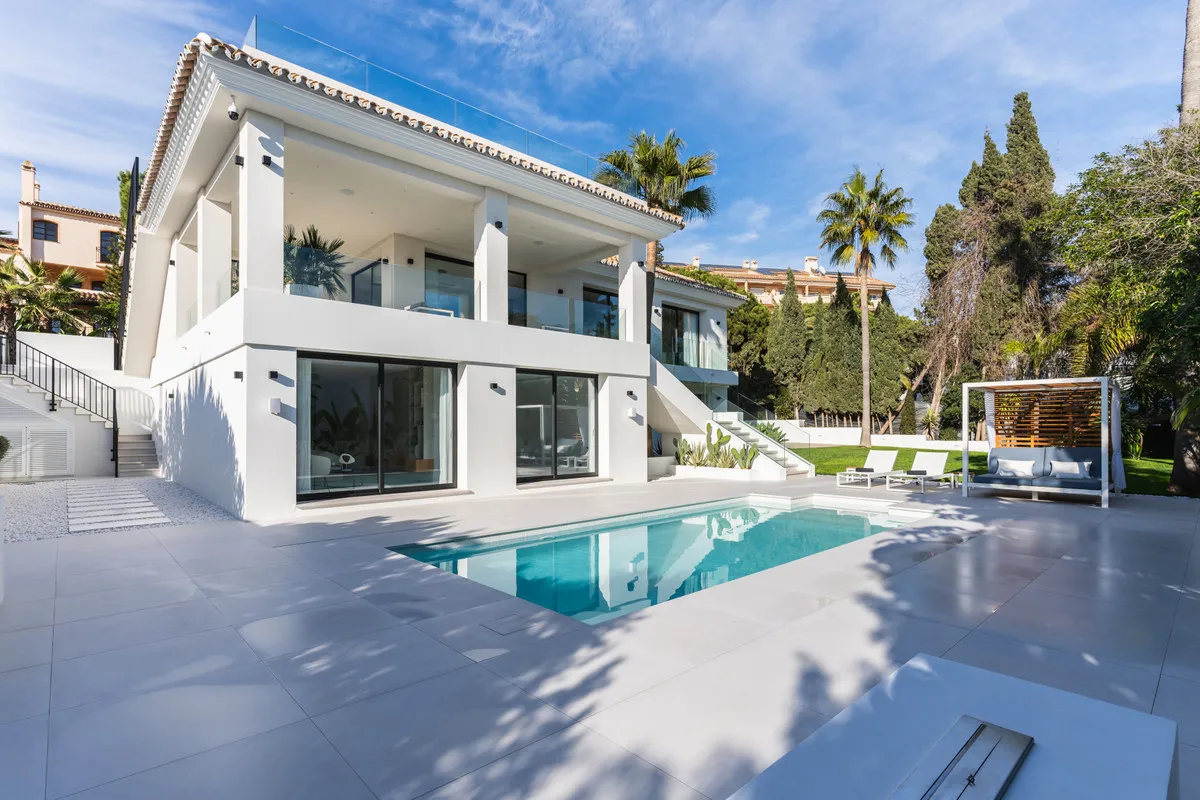 Luxurious Andalusian Villa in Marbella’s Marbesa