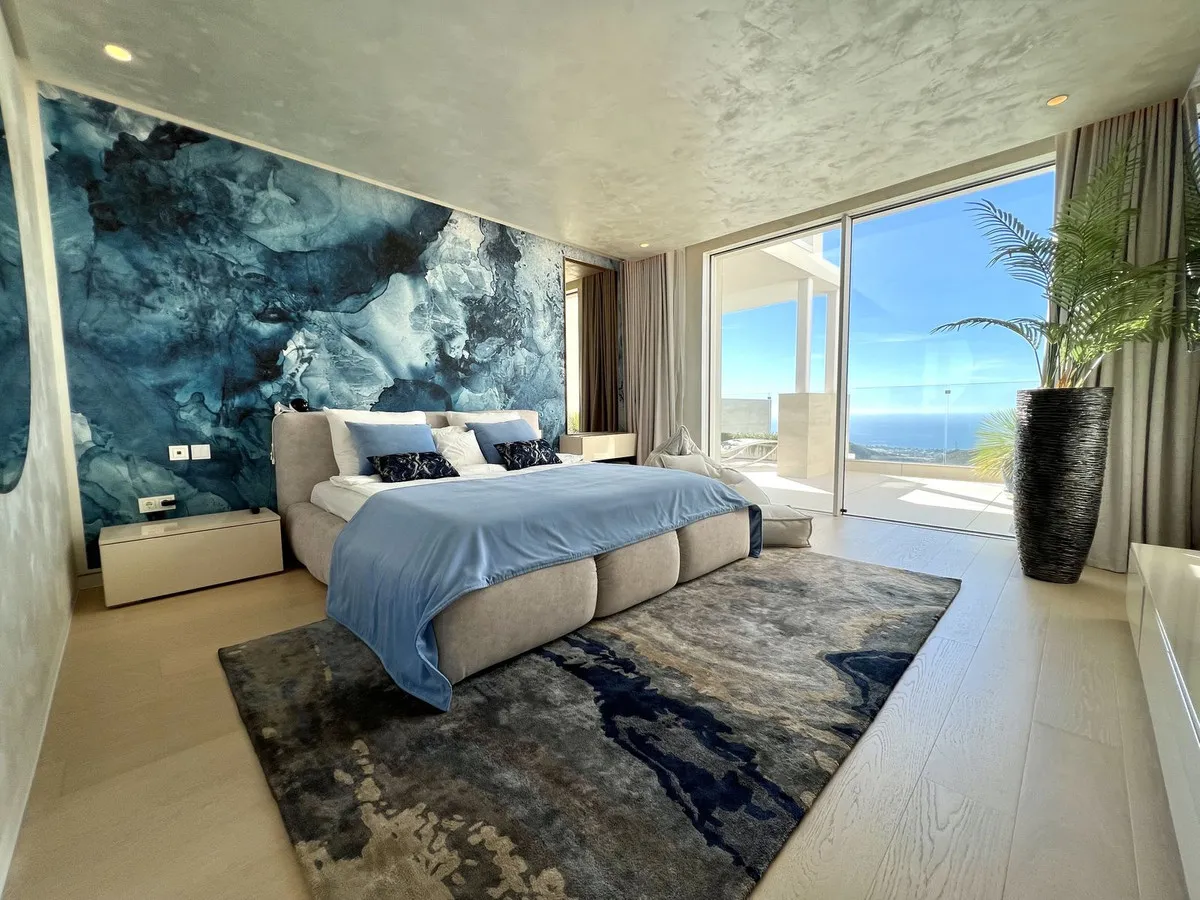 3d8f3f60-af08-47ba-af20-779ec7d297ad