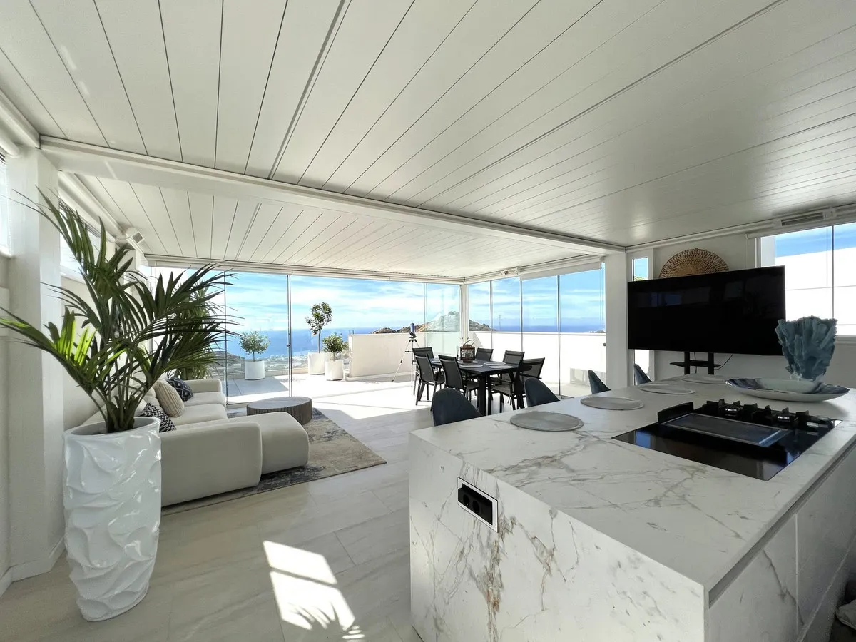 4865c361-b234-49e2-a3b2-91e3ac8f9c45