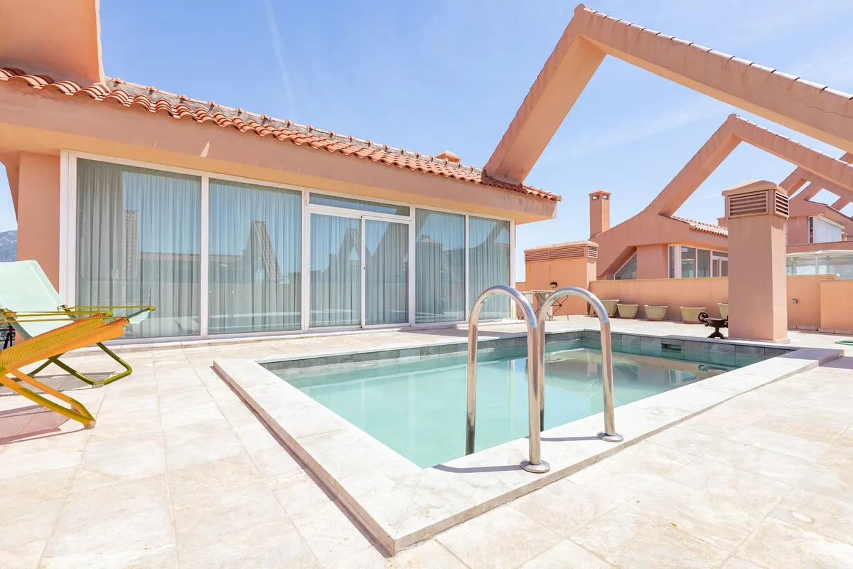 129f9916-4741-49cc-b15e-561da665b47b