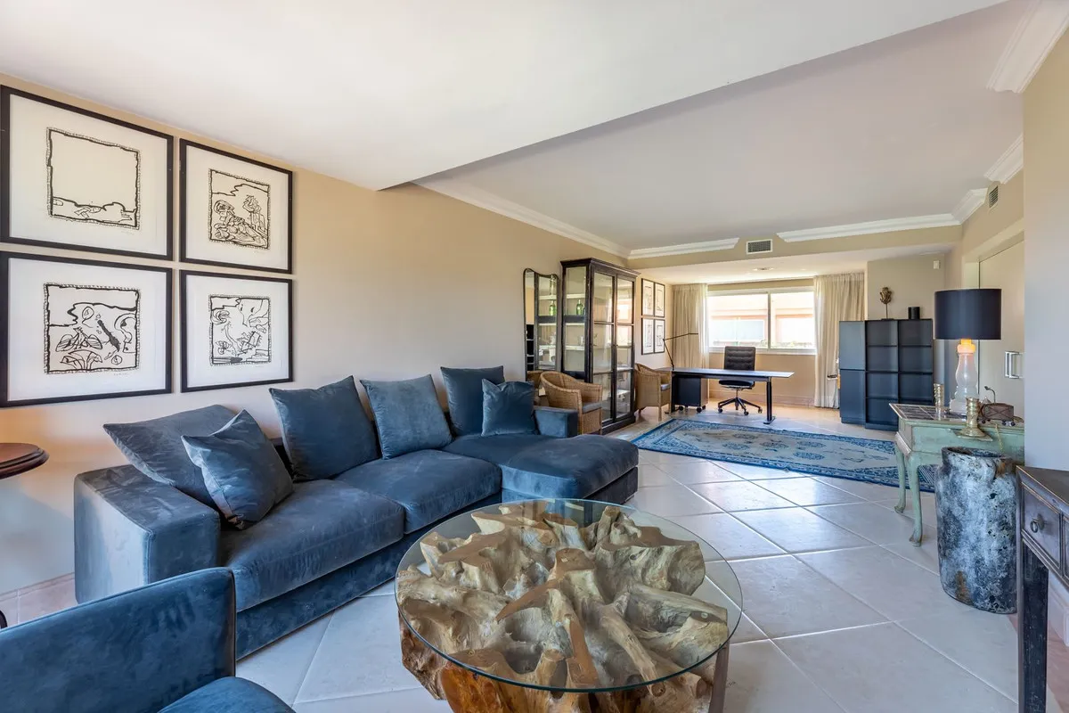 68e8e097-d8cb-46ca-8145-2bebb6ce8020