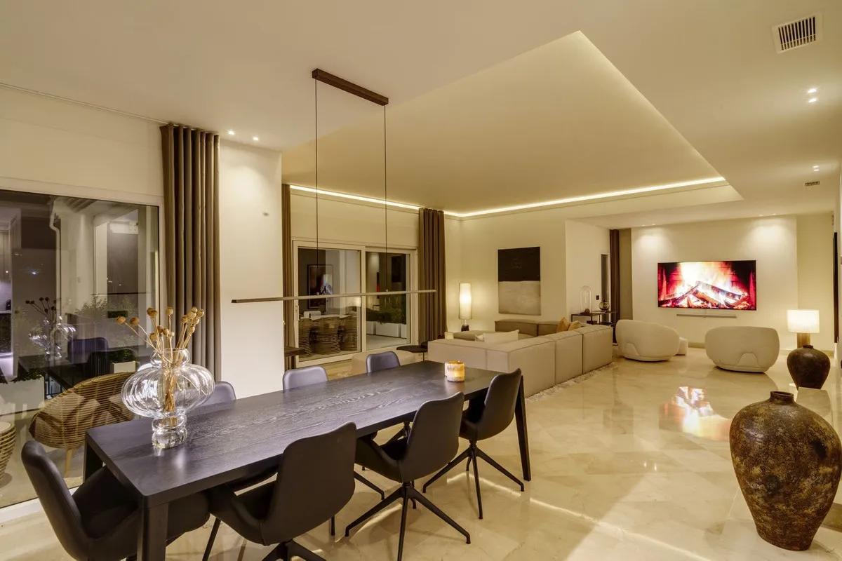 2572b45c-11bd-45d2-8ac8-8655ec819300