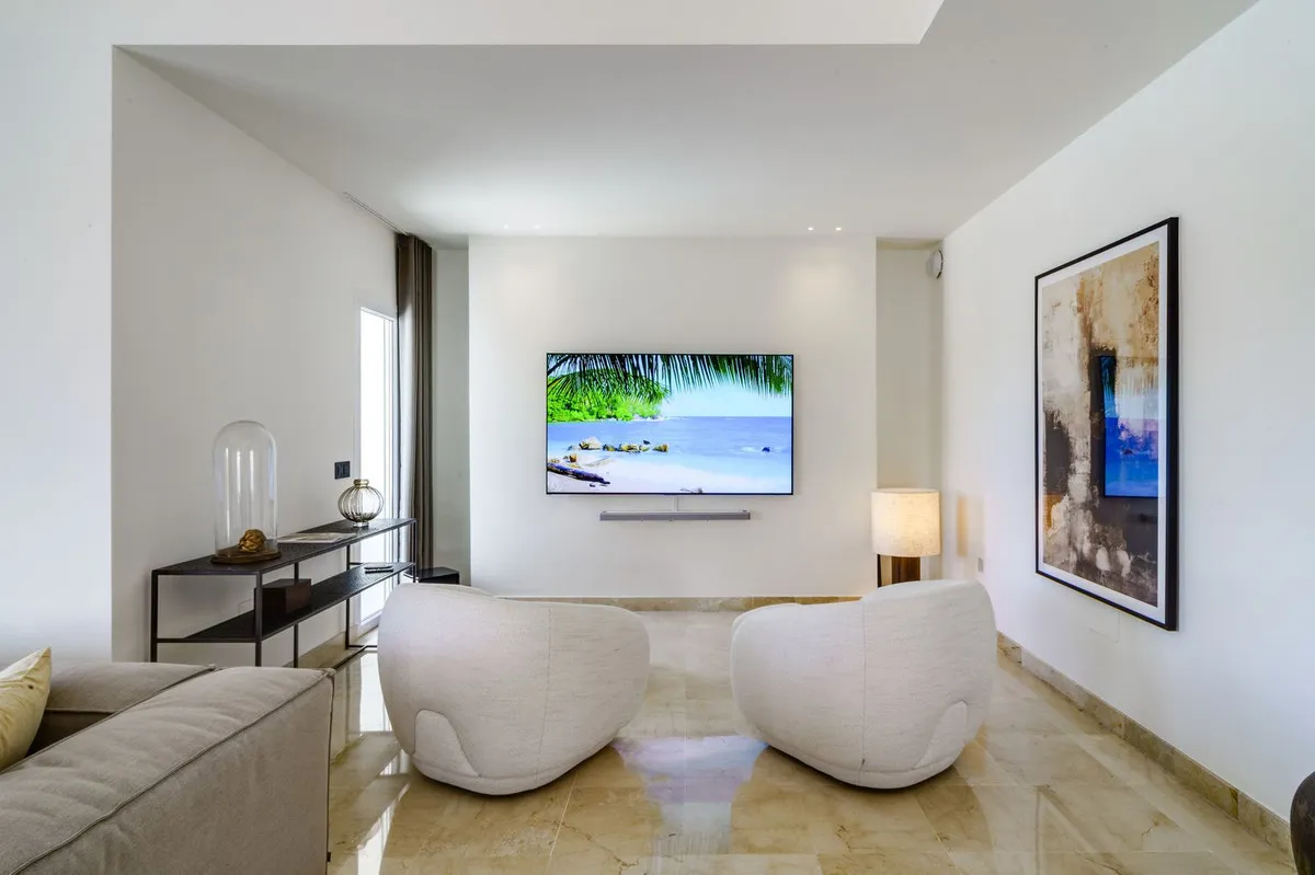 8f84b9a7-b291-4c00-8842-9f5a985689c1