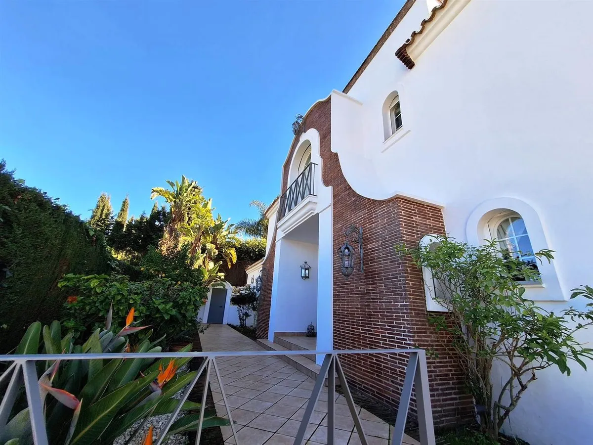 dec26968-d958-478a-b4a8-412d0e435986