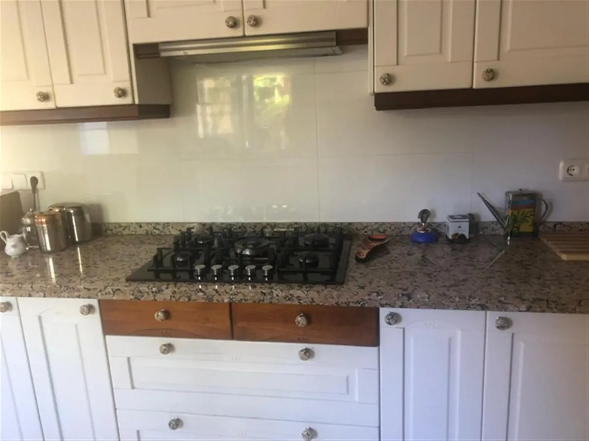 e9f32ecc-5c13-4ff8-821f-669c2fa9e6ac