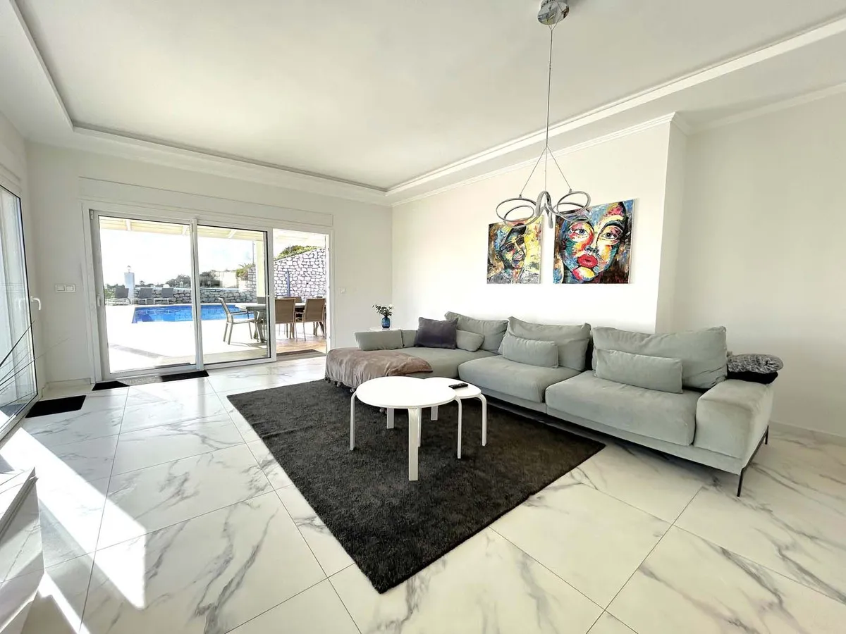 40424d1f-7bd6-40db-ab91-9e4d241d8ddb