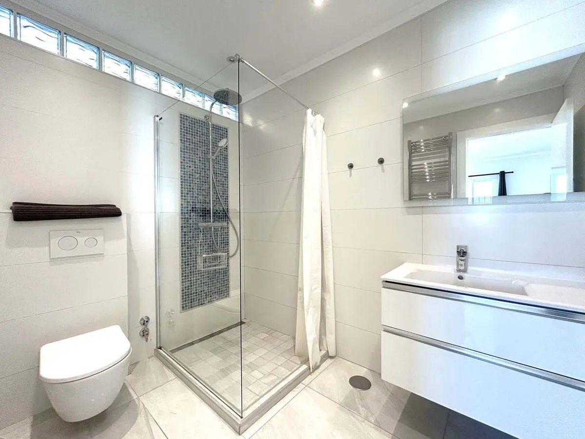 a1cc7d89-5c1a-4870-92d7-d6df67ba90eb