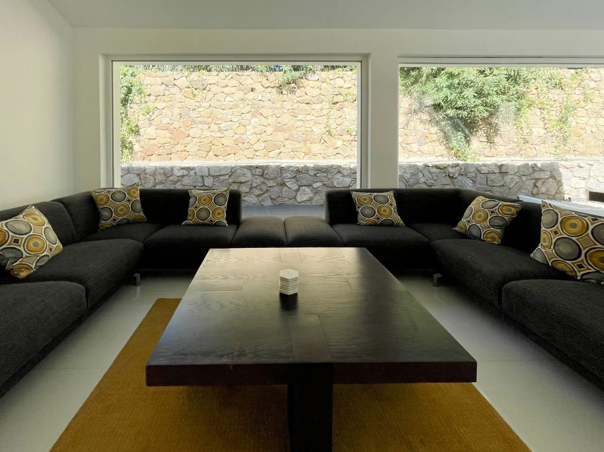 2e21e7e2-748a-4f7e-b8b7-94333b985213