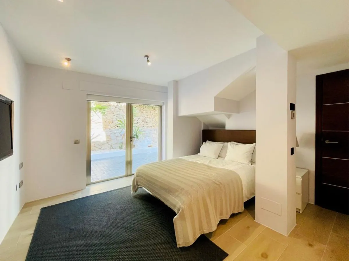 35dc6531-d326-4247-8baf-08c921b58d53