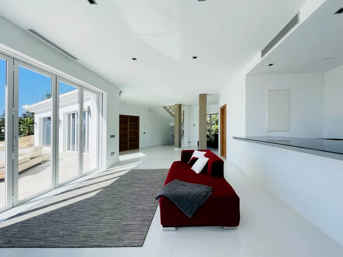 35f20d0c-ad28-4b10-8aa1-7070246901bd