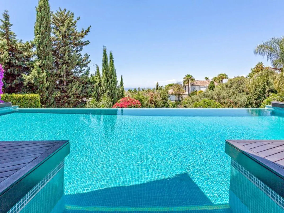 9002ea04-4939-4220-a13c-827e316e1395