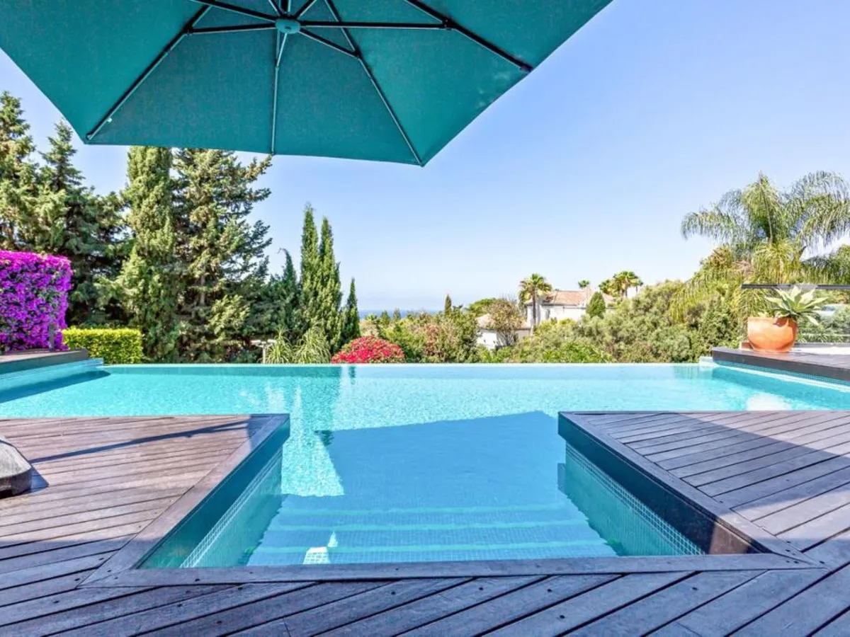 9452fbda-aabc-4798-ac81-91ed0f498f34