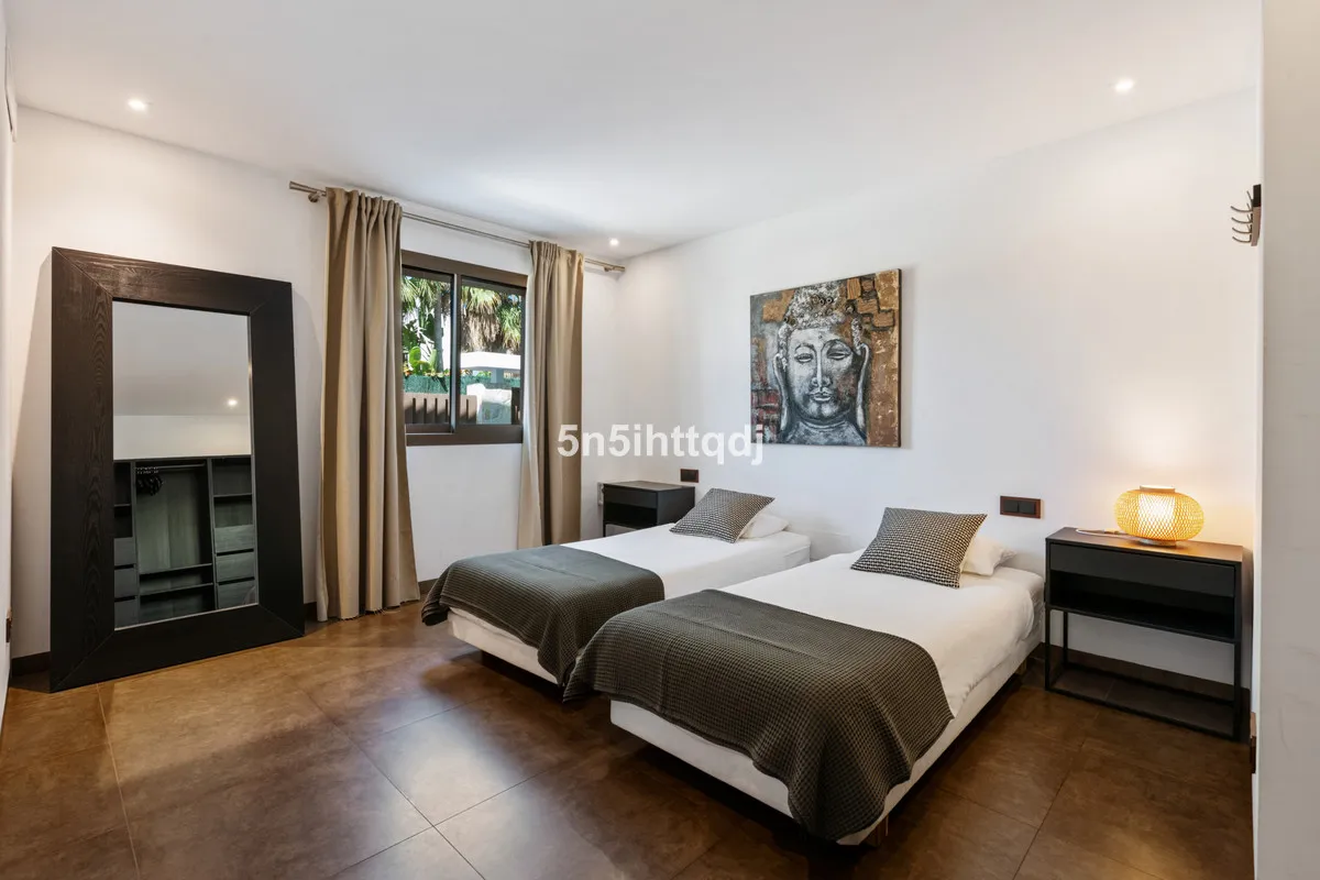 94ab25bb-a76c-4ebc-87a8-903b6d408f96