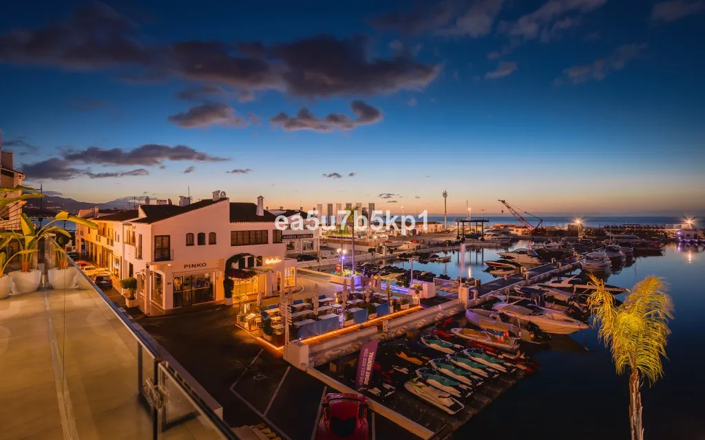 29eef9f7-fcca-42f5-bb40-0f88c078c36e