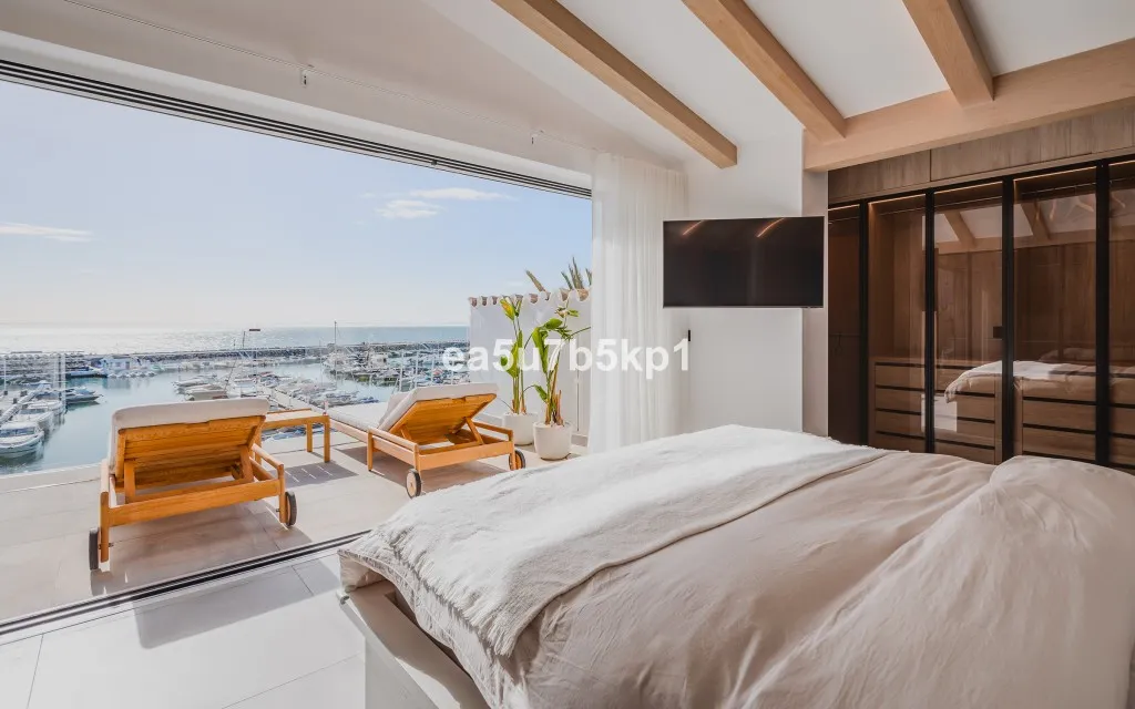 8d57ada0-cb77-4696-857b-761769b7fb36