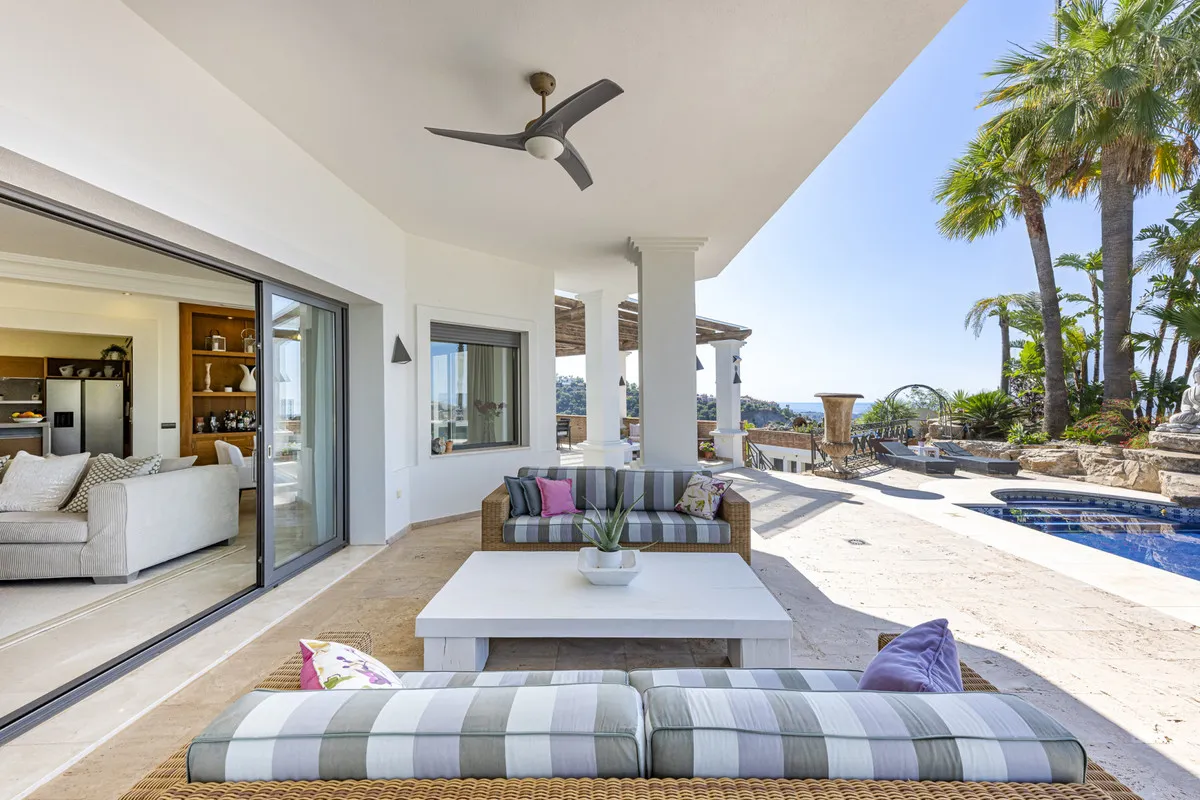 0cf4d0c6-9bb7-4722-9f5e-33abbc529653