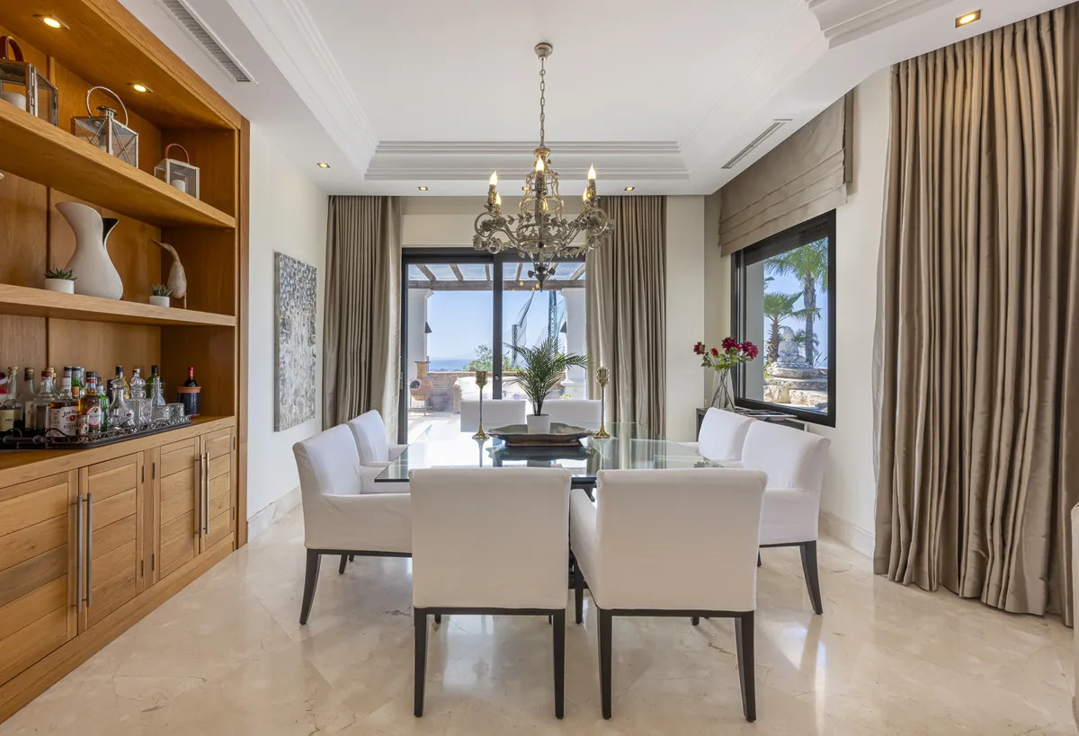 13e4484f-c2dc-4947-bc28-1530fcb6509e