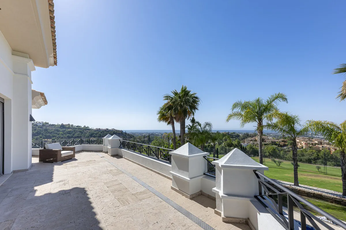 2b35c94a-18d1-4154-927f-48f42f9c83d6