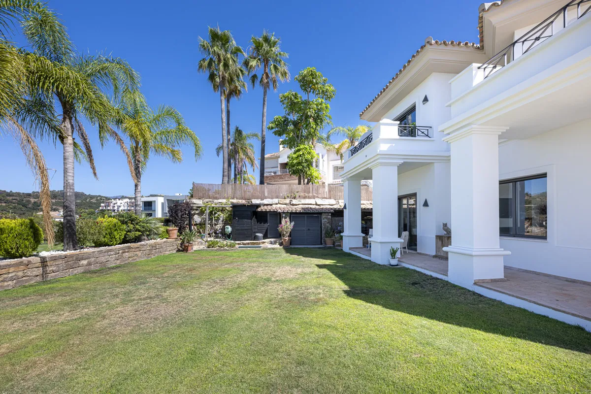 8233c1ad-b009-422f-86bd-3ee29eacf26a