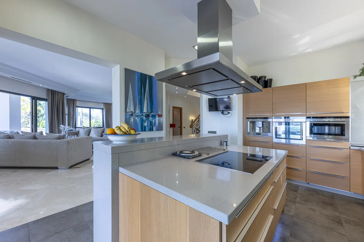 c6663697-3625-4402-bbe7-64f32656acd4