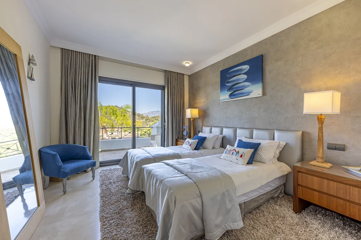 ec6e84dc-ab1a-4be9-b2d3-a8a7d01ed1b0