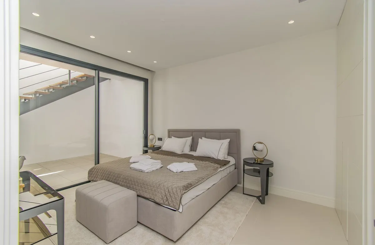 03ac8963-a0a9-4084-9d31-d40be5fd7fa1