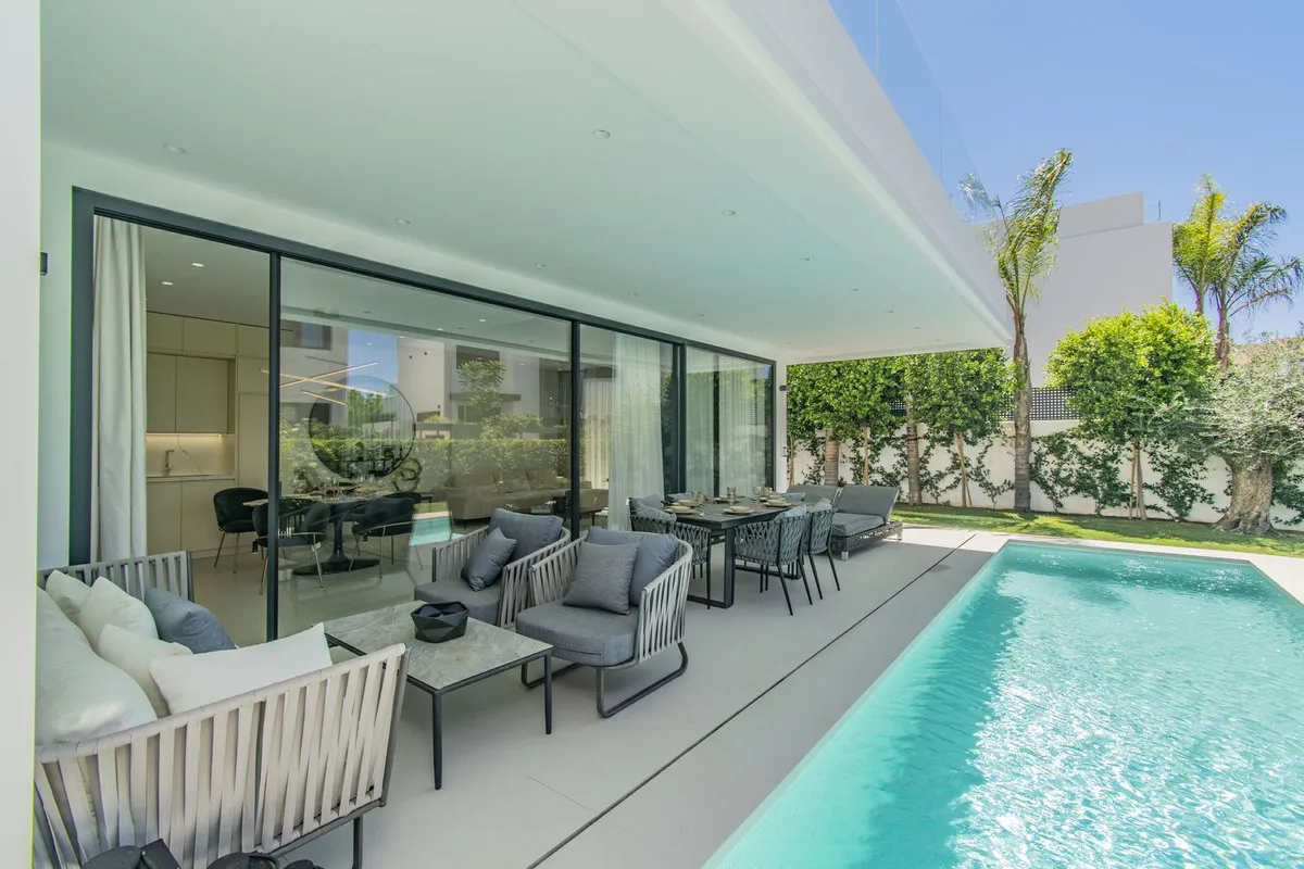 582cf141-d7c7-44cb-af17-9e1efa9e0926