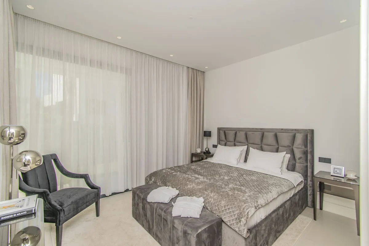 5ec6850c-1e38-4845-87ef-0223b2fd3b8b