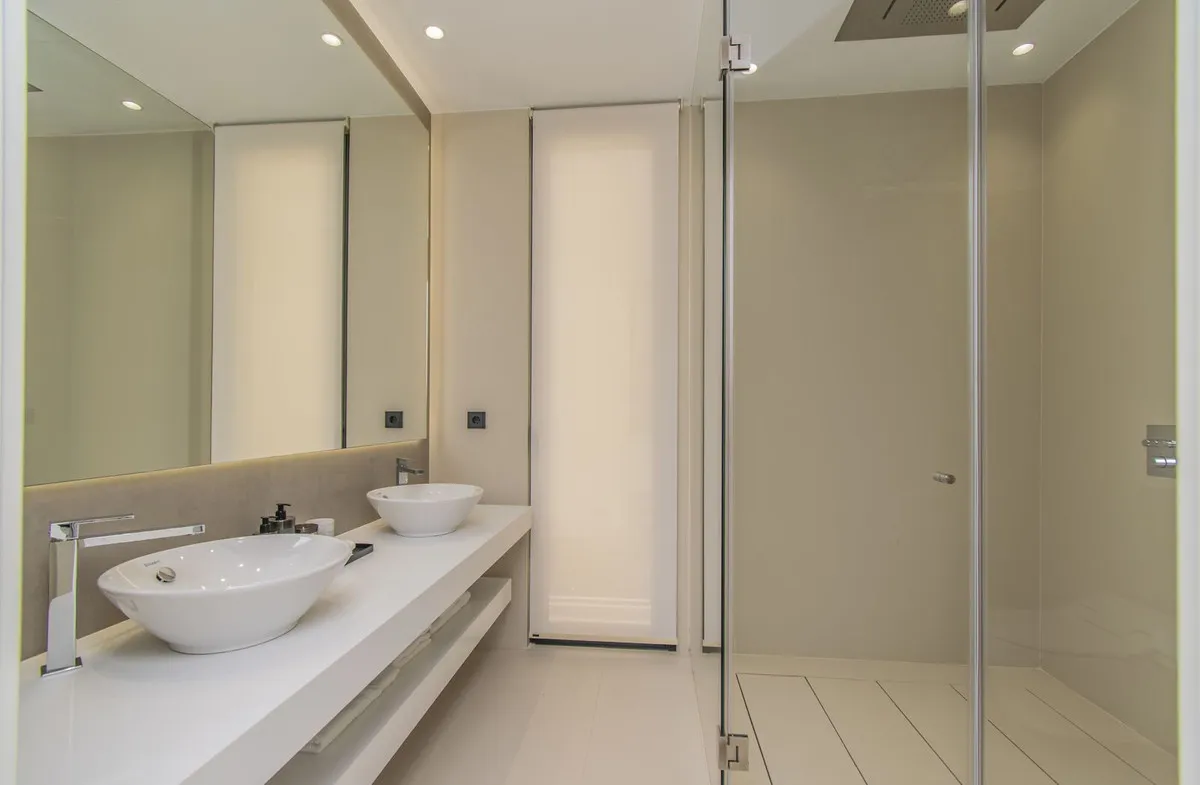 eba222f7-d687-4e1f-bc01-e7888454d05c