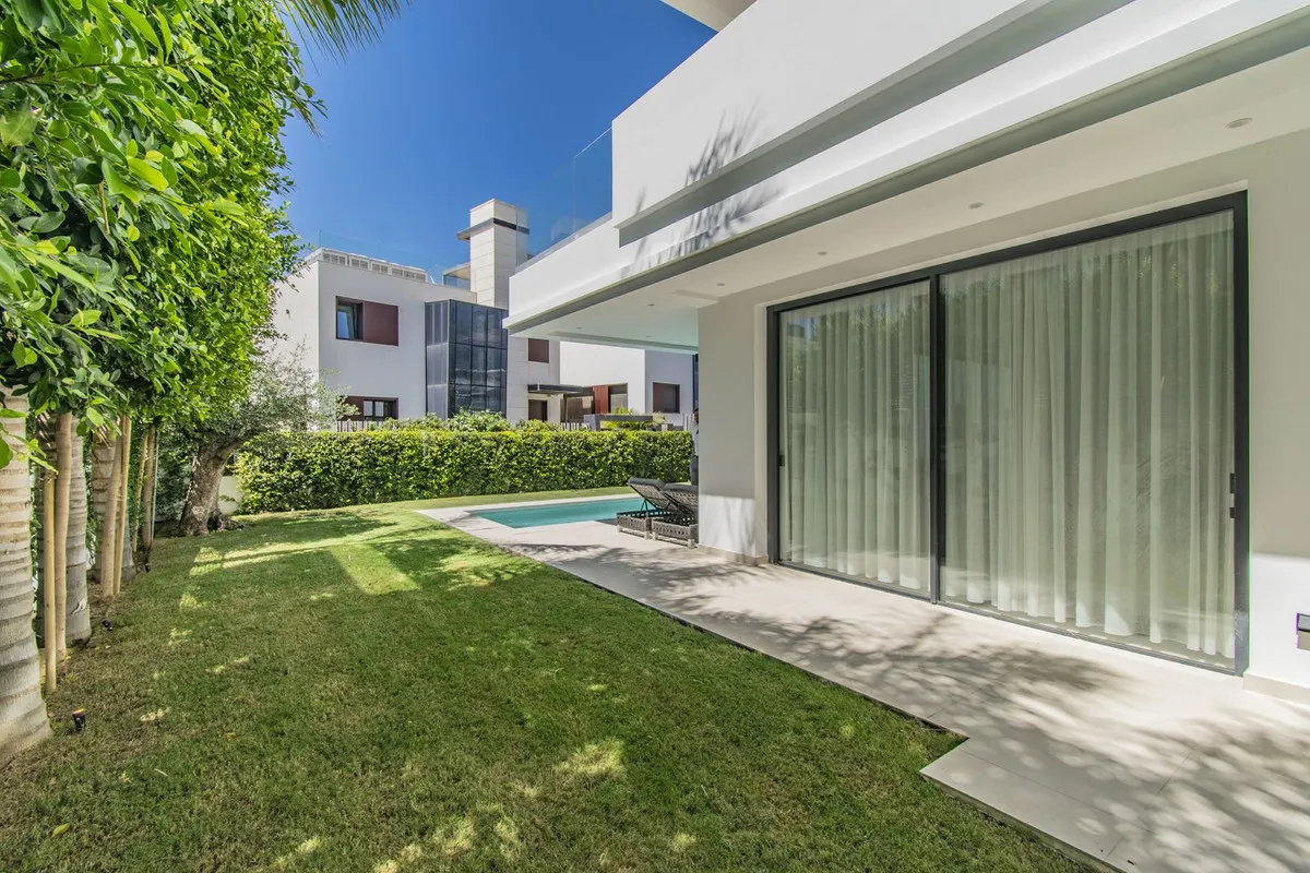 faed3095-bd7c-4804-aac6-c50459e18e75