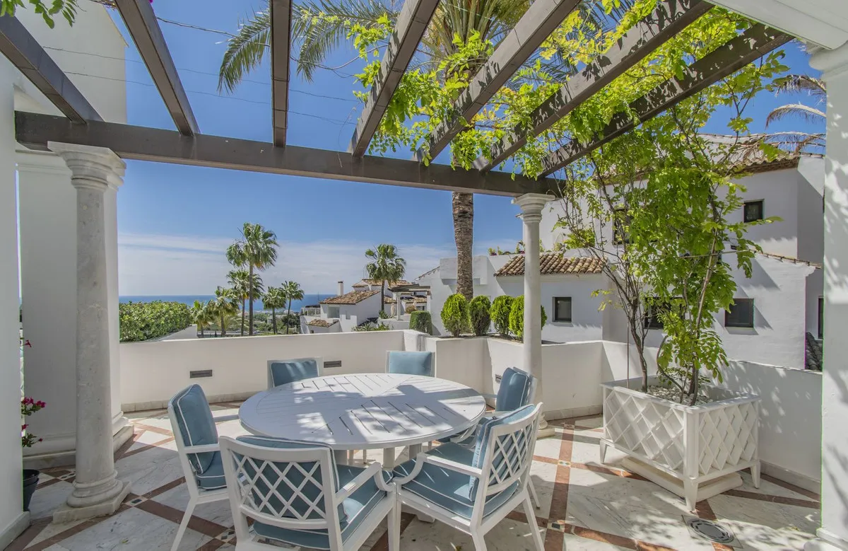 67e84bcd-7085-433f-82aa-61d4ec72400f