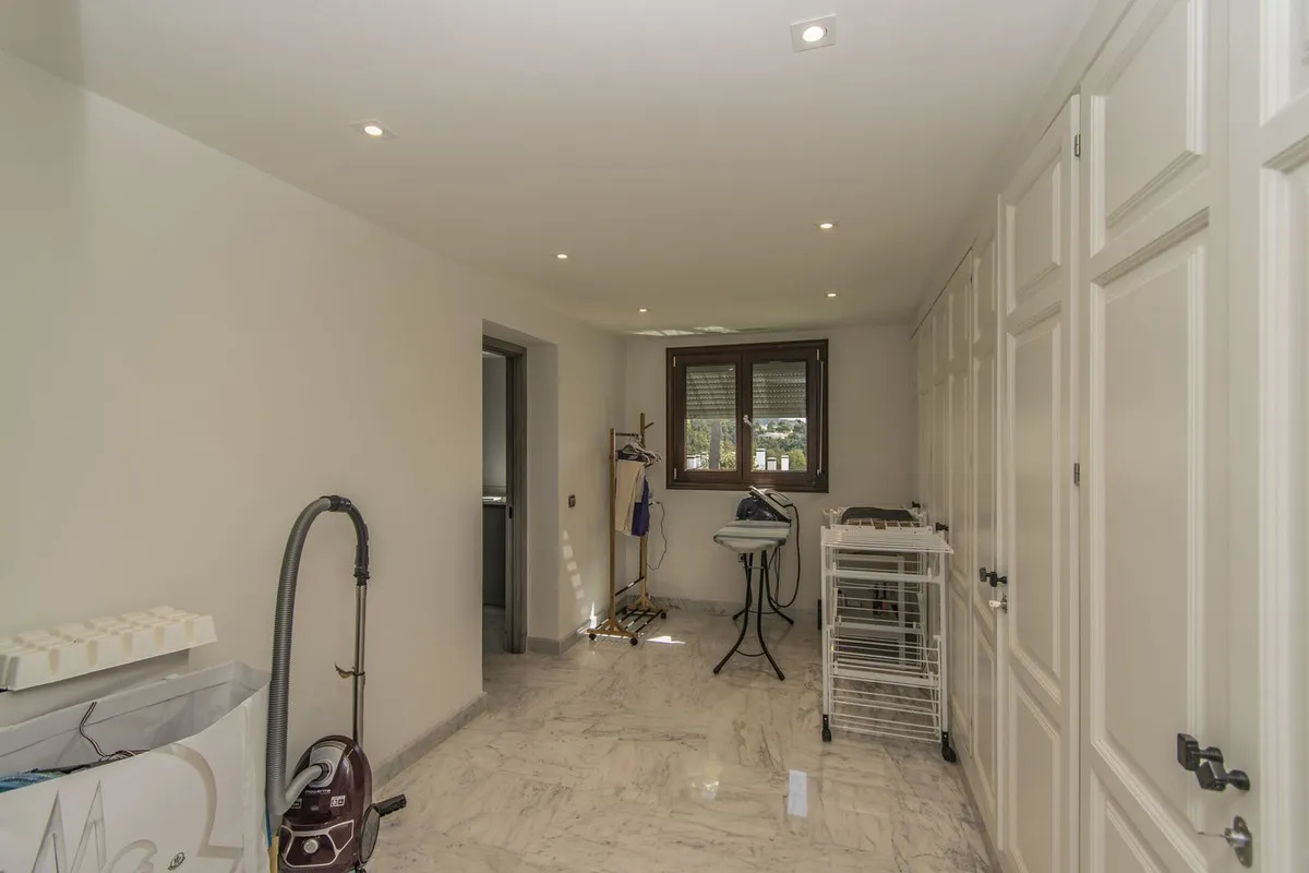 710eb6fc-bf48-4107-a9d2-6a731aa416c0