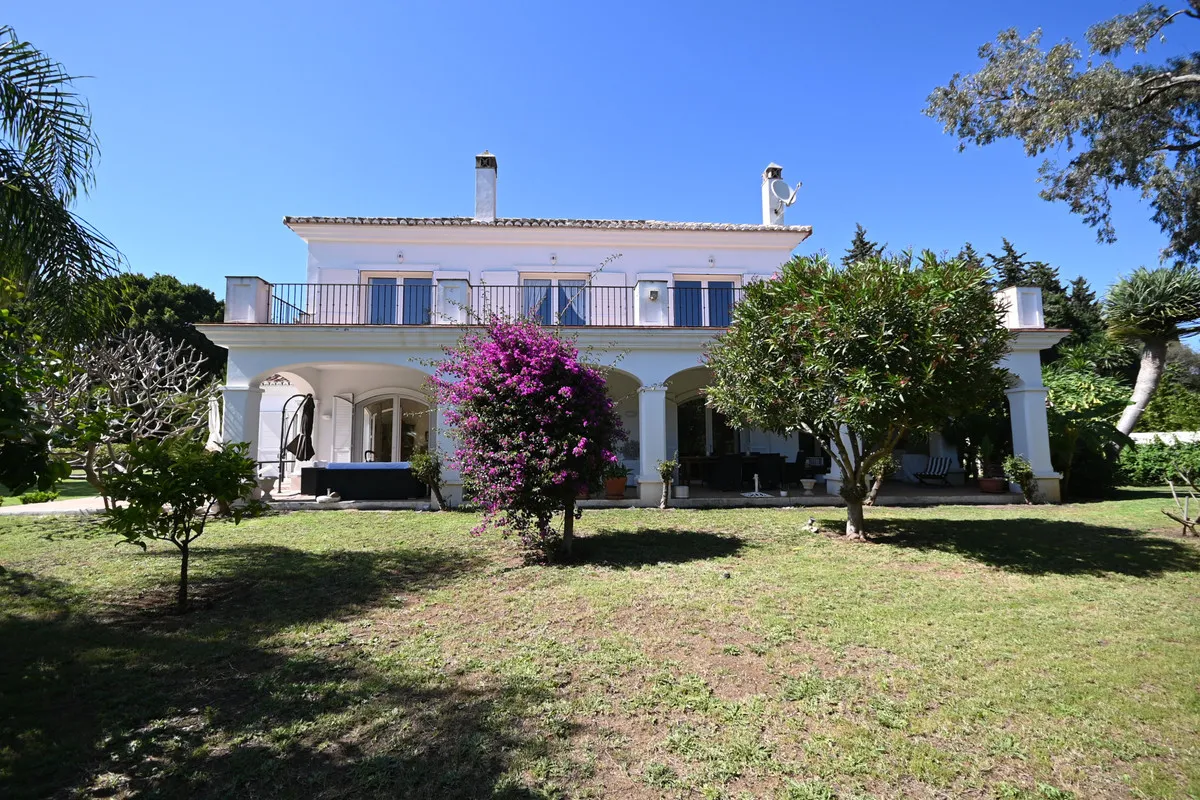 a85e5697-9260-4297-bb1d-009c1d7db8c5