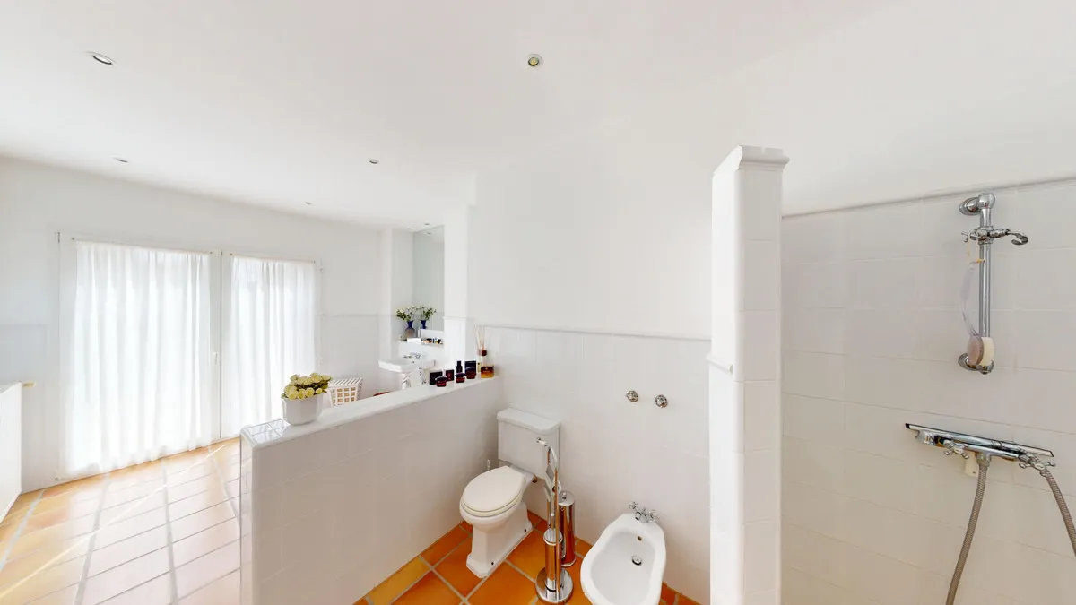 cfac4f22-8a74-4a52-b819-dd98a144912d